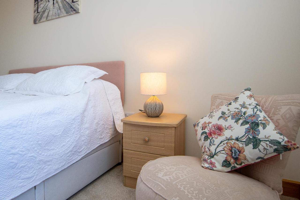 Finest Retreats - Sea Views Cottage Prestatyn Extérieur photo