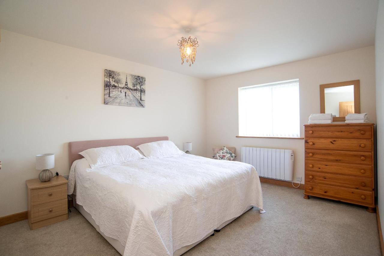 Finest Retreats - Sea Views Cottage Prestatyn Extérieur photo